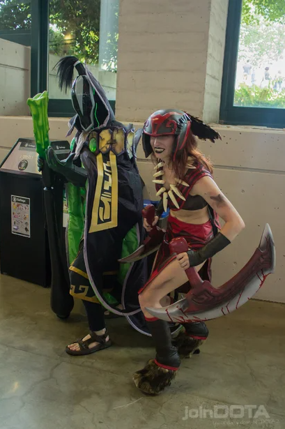 Cosplay Blood Seeker Dota 2