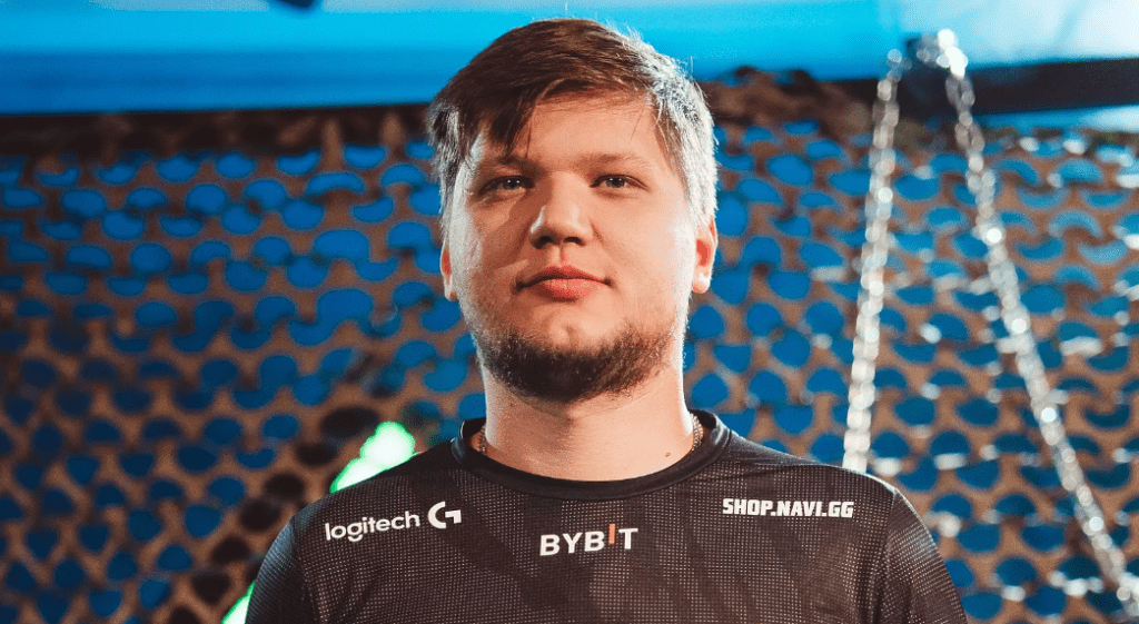 Professional player Alexander "s1mple" Kostylev recently recalled his days as a member of the HellRaisers team, memories of his experiences during cooperation with this team.